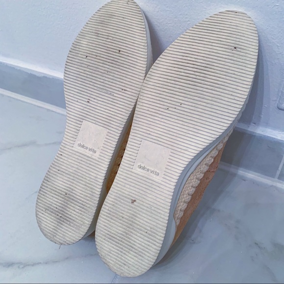 Dolce Vita tan suede flat - Picture 5 of 5